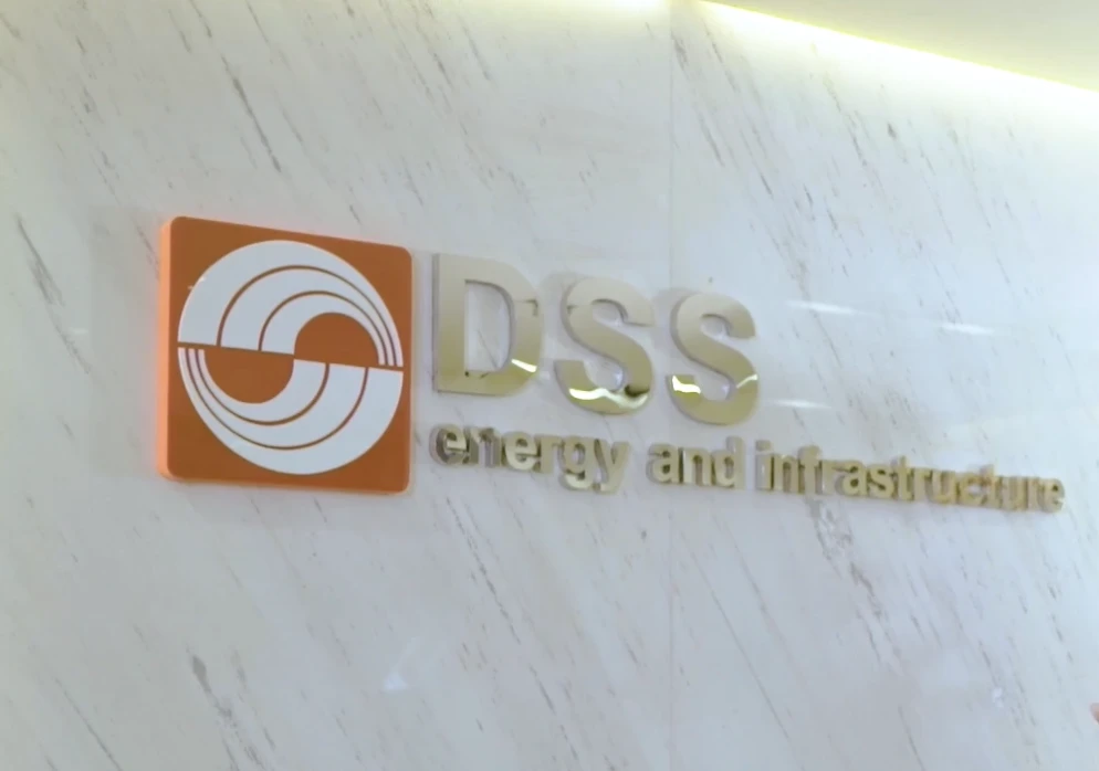 DSSA Akuisisi Pemegang Saham XLSmart Senilai Rp4,2 Triliun