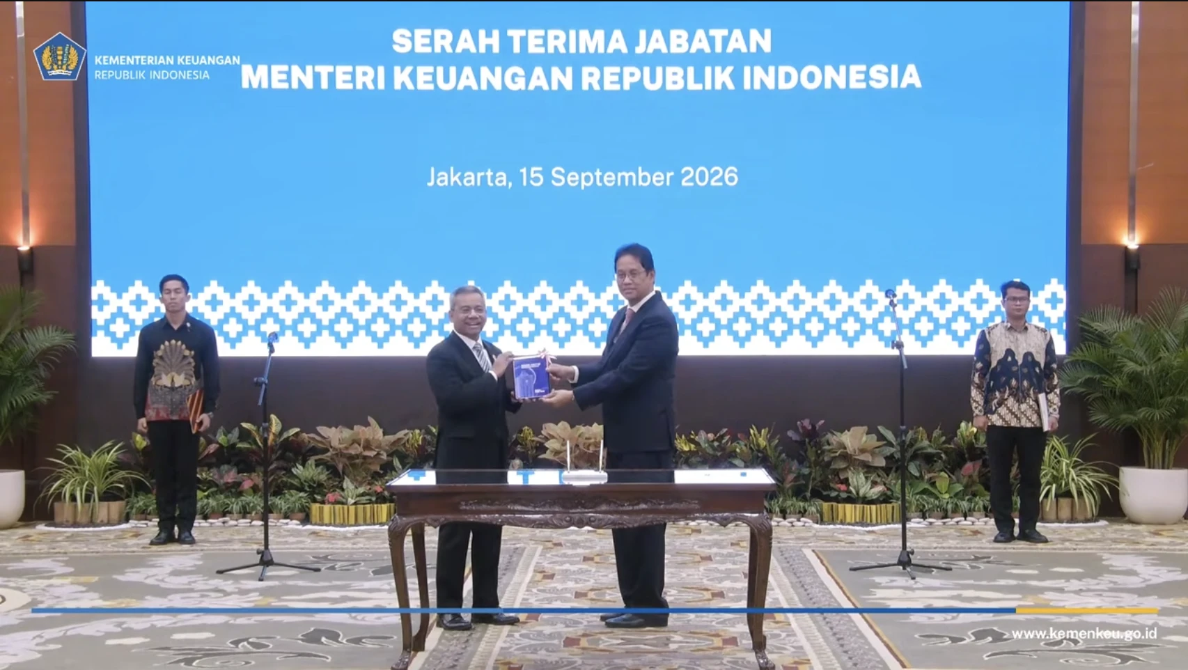 Purbaya Diganti Suahasil, Ada “Warisan” yang Dibawa ke Menkeu Baru