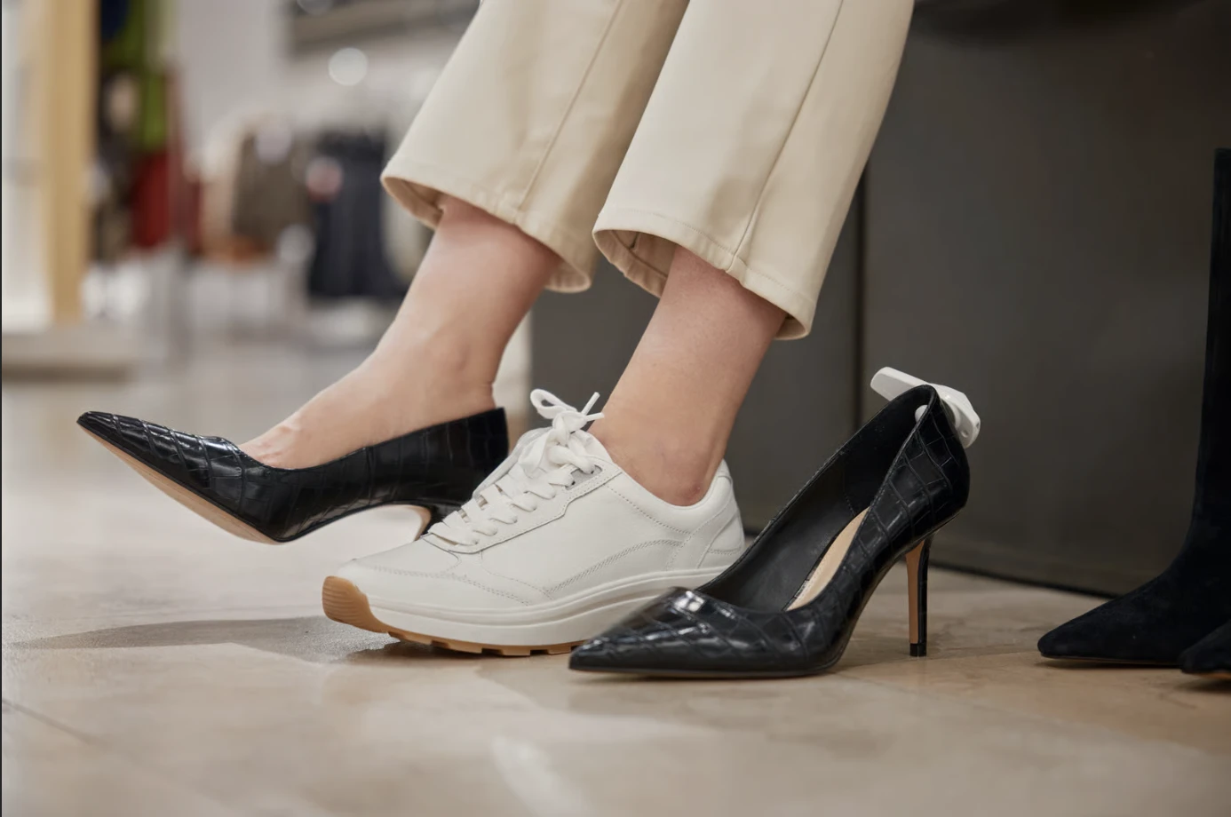 Sepatu Cantik Belum Tentu Nyaman, Kenali Bentuk Kaki Sebelum Salah Pilih