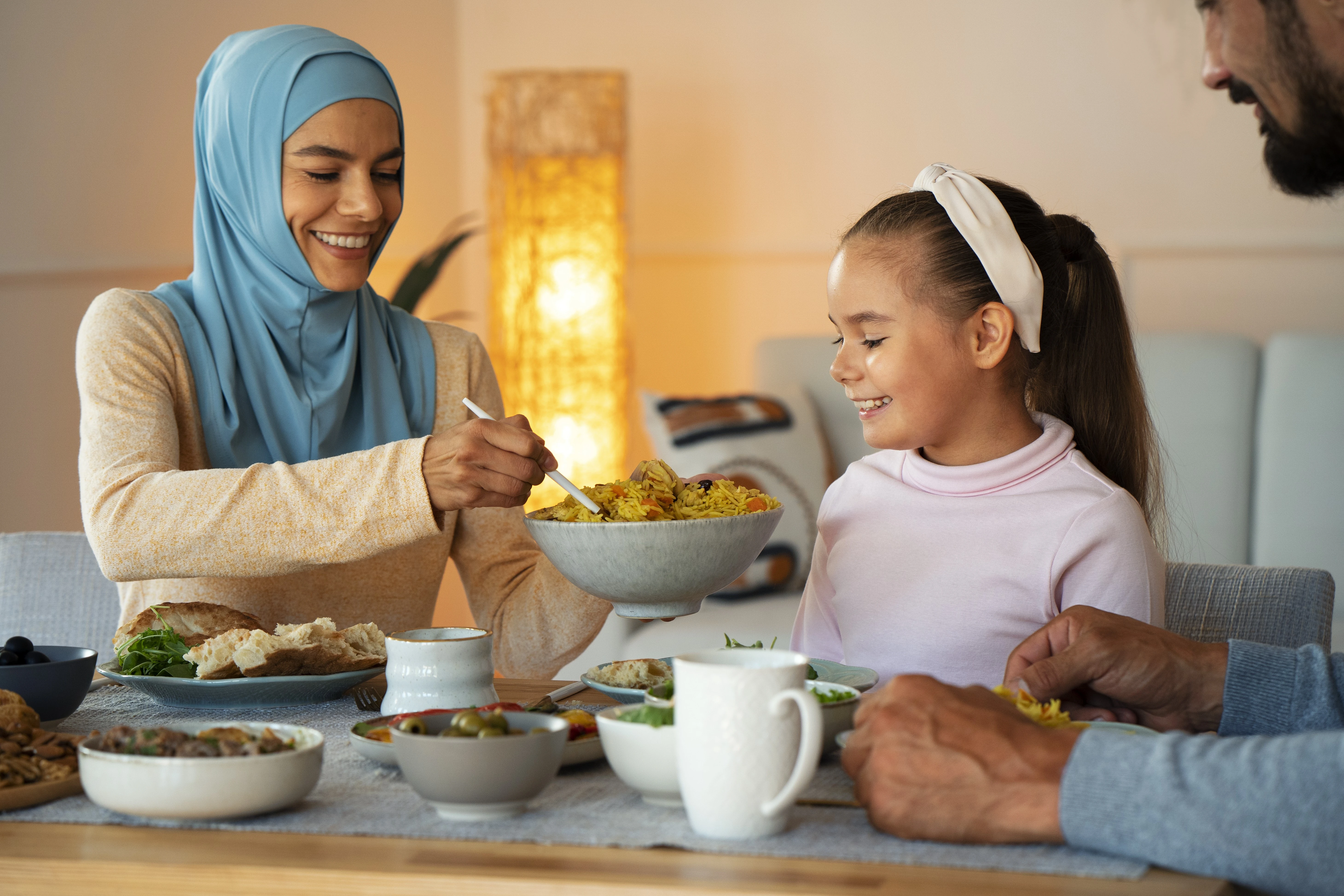 Masih Suka Lewatkan Sahur? Ini Keutamaan Sahur yang Jarang Diketahui
