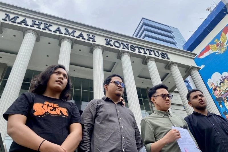 Delpedro Marhaen Uji Materi Pasal Penghasutan KUHP Baru di MK