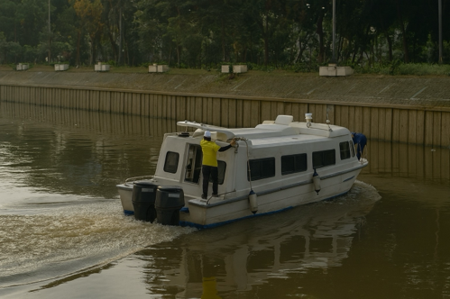 Jakarta Waterway beroperasi di Banjir Kanal Barat pada 2007