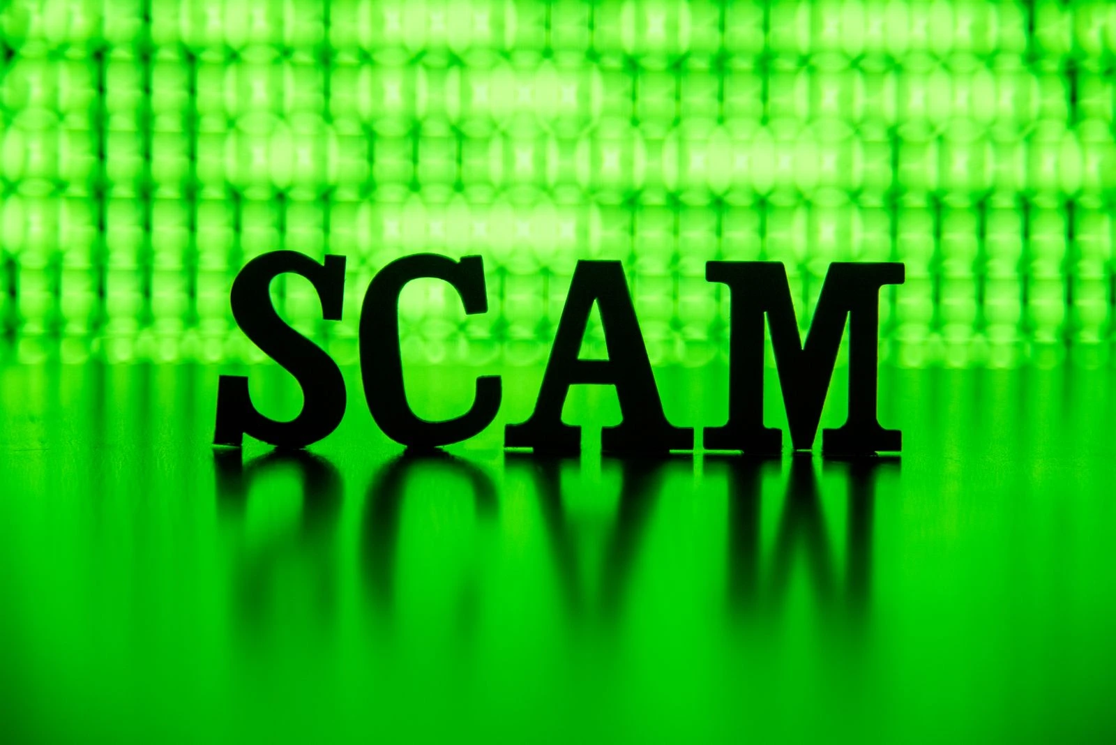 Darurat Kejahatan Digital, OJK Terima 1.000 Laporan Scam Setiap Hari