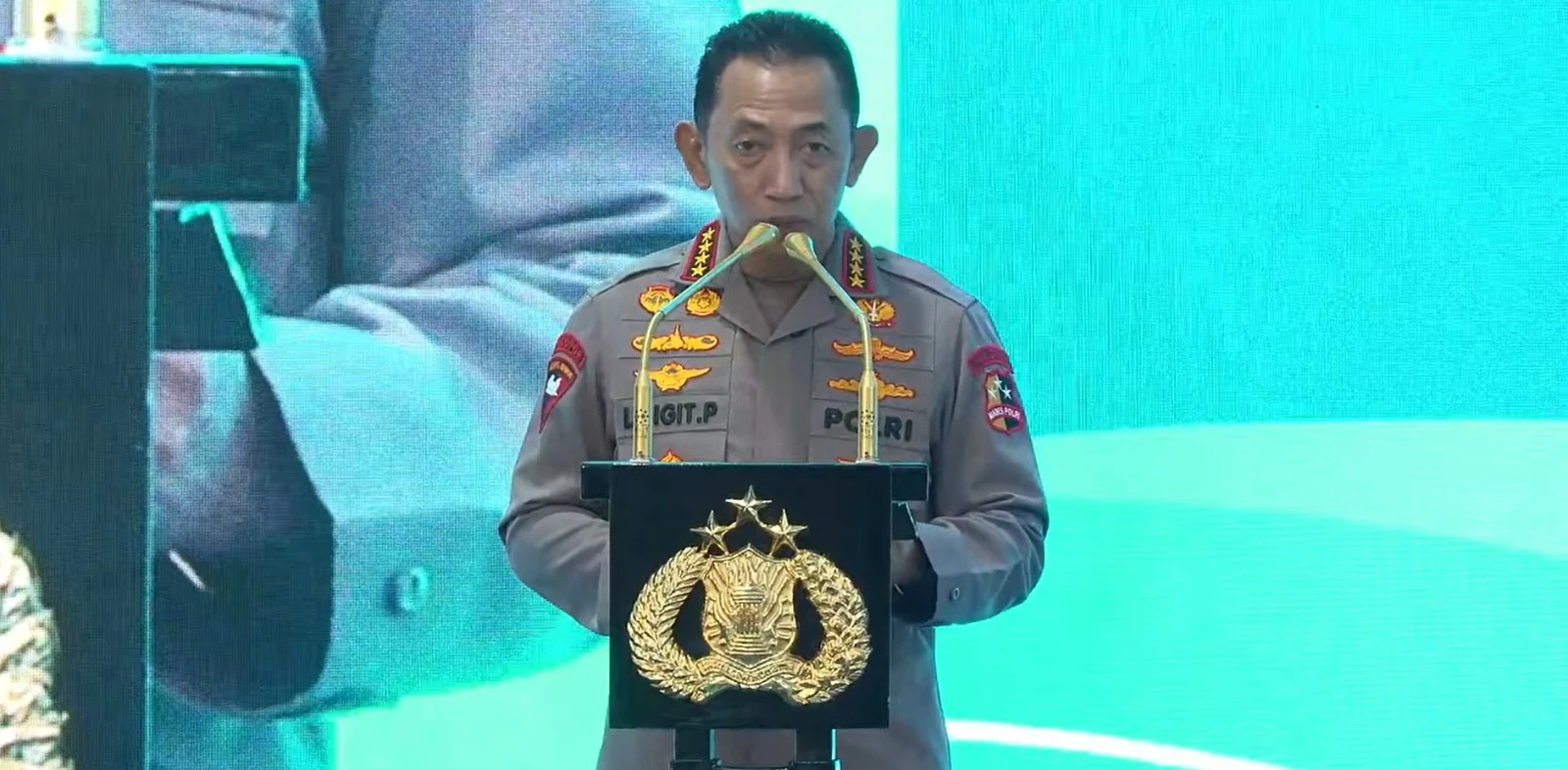 Kapolri Lantik Kalemdiklat Baru dan 5 Kapolda, Ini Daftar Pejabat yang Dilantik