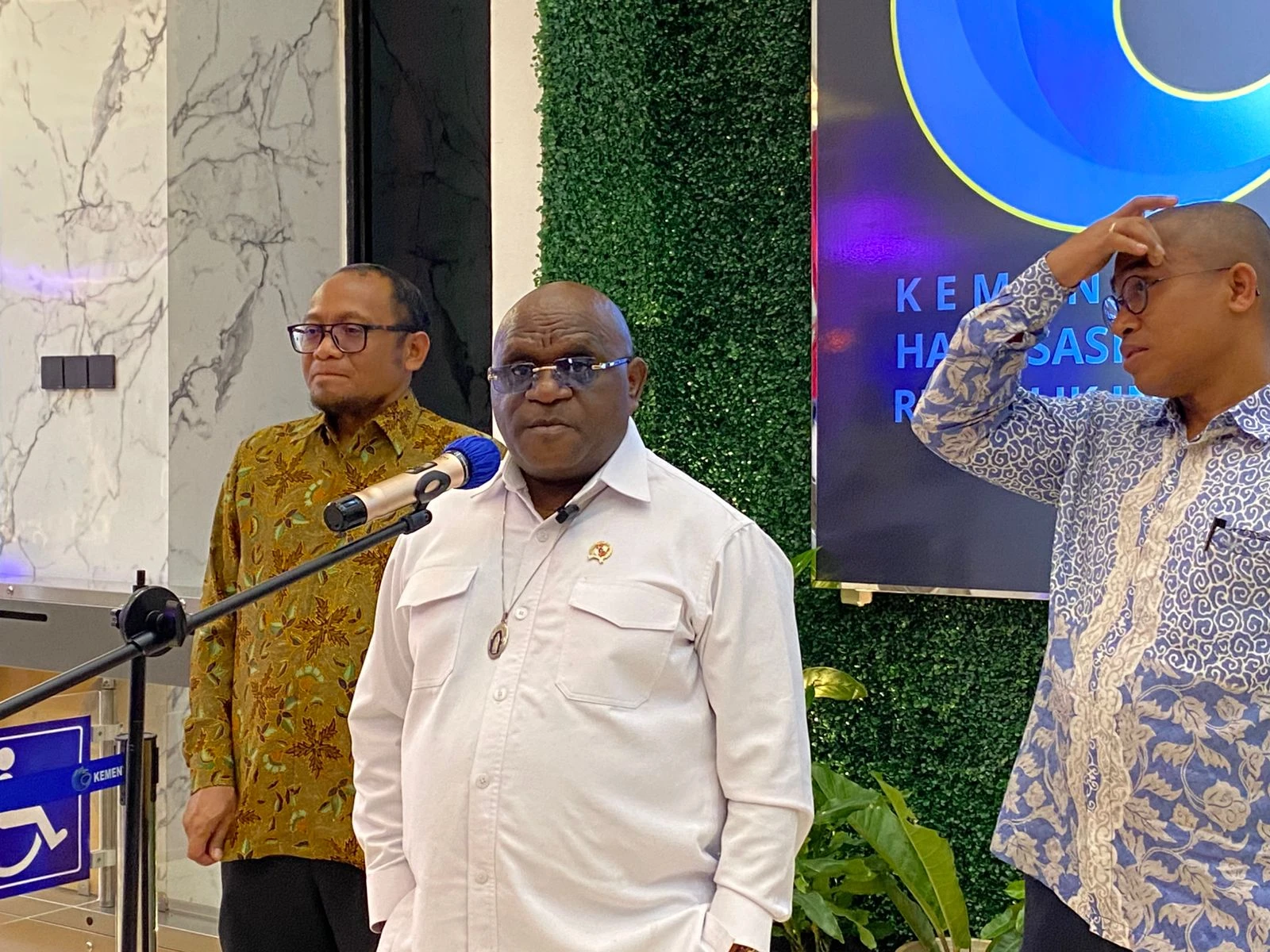 Pigai Tegaskan Penyelesaian Konflik Papua Butuh Keputusan Politik Tingkat Tinggi