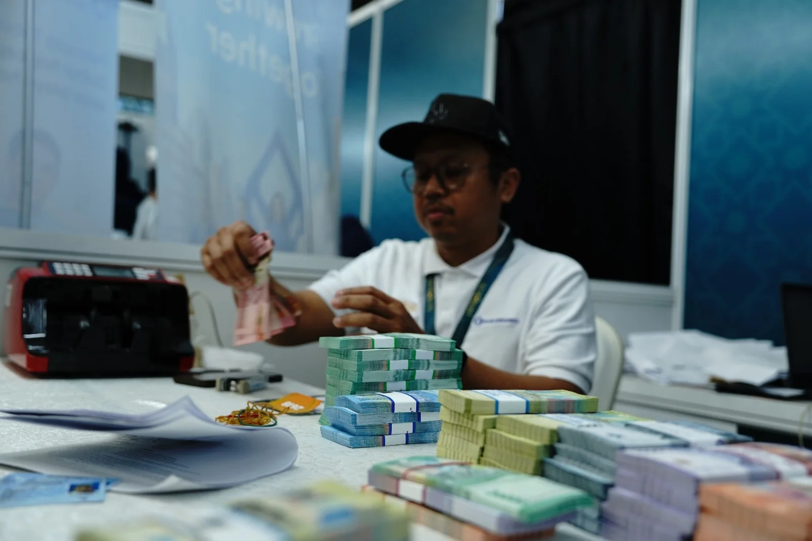 Rupiah Melemah 1,09% dalam Sebulan, Terburuk Kedua di ASEAN