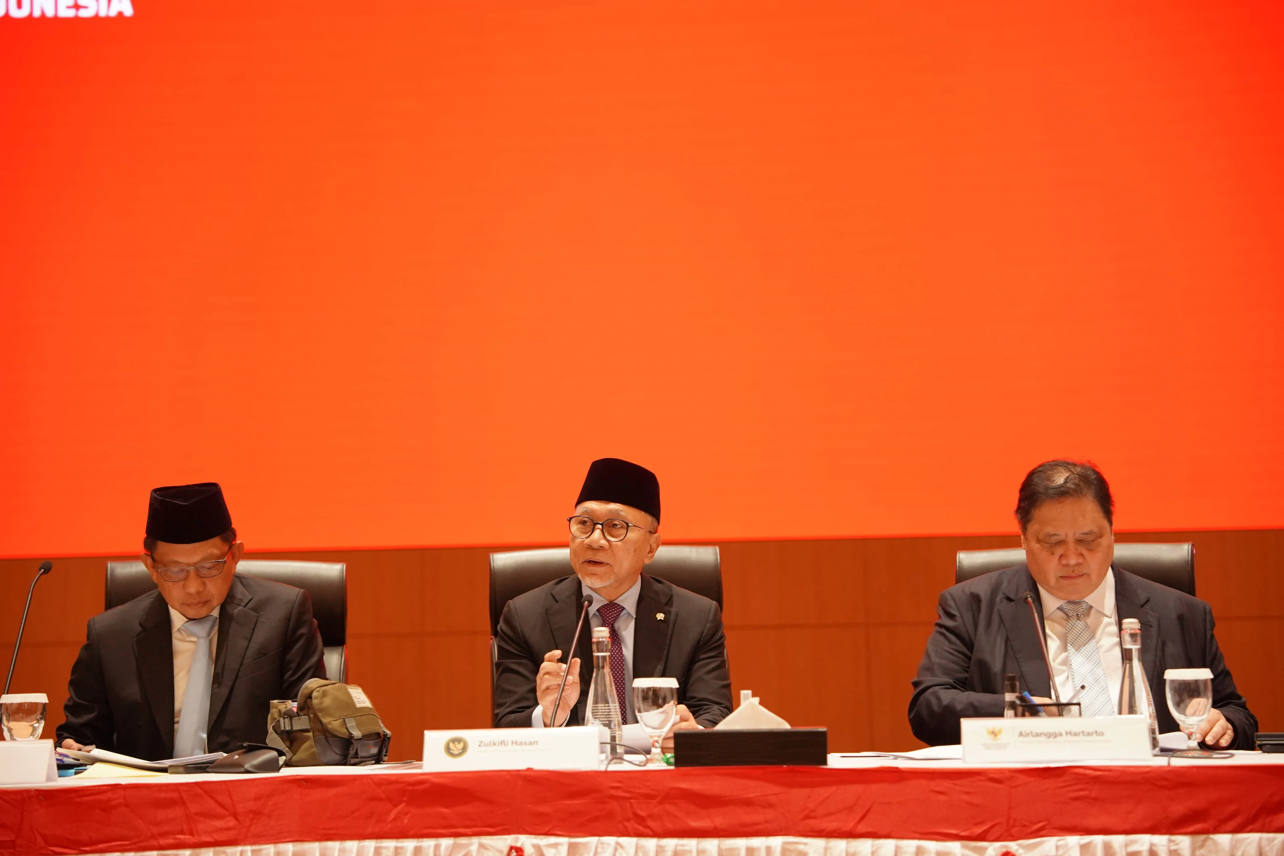 Zulhas Targetkan 35.000 Unit Koperasi Desa Merah Putih Rampung Akhir Agustus
