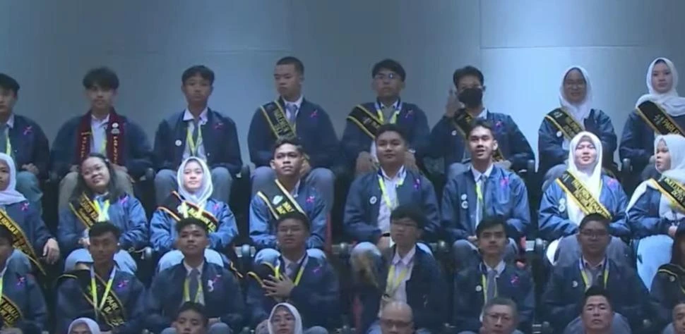 Parlemen Remaja 2025 Dihadiri 140 Peserta di Sidang DPR RI ke-2